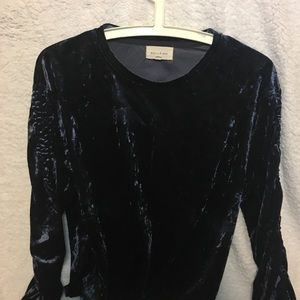 Mello Day Navy Crushed Velvet Ruched Sleeve Top